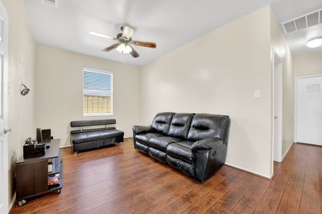 1206 Cedar Branch Drive, Wylie, TX 75098