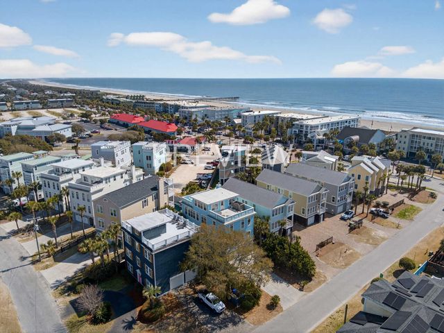 10 10th Avenue, Isle Of Palms, SC 29451