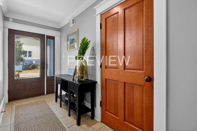 10 10th Avenue, Isle Of Palms, SC 29451