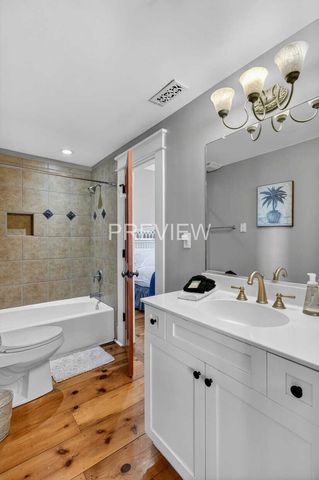10 10th Avenue, Isle Of Palms, SC 29451