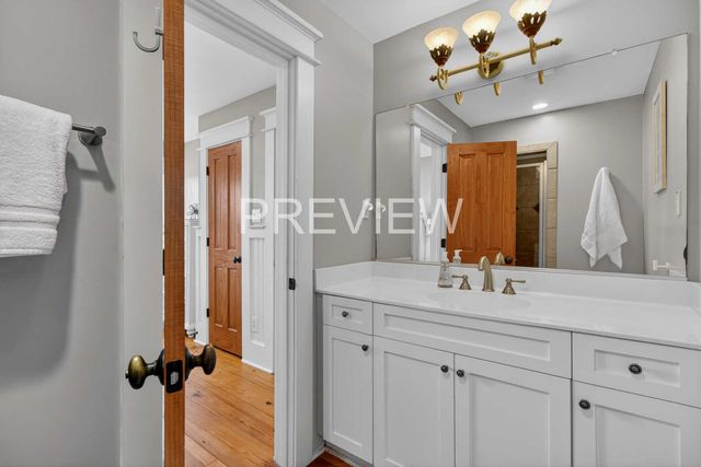 10 10th Avenue, Isle Of Palms, SC 29451