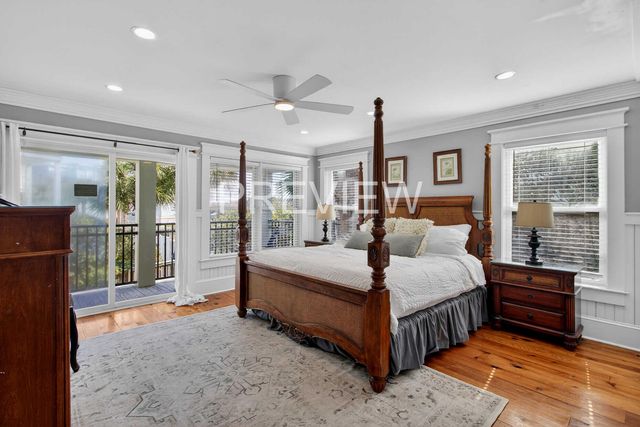 10 10th Avenue, Isle Of Palms, SC 29451