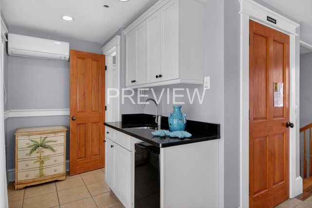 10 10th Avenue, Isle Of Palms, SC 29451