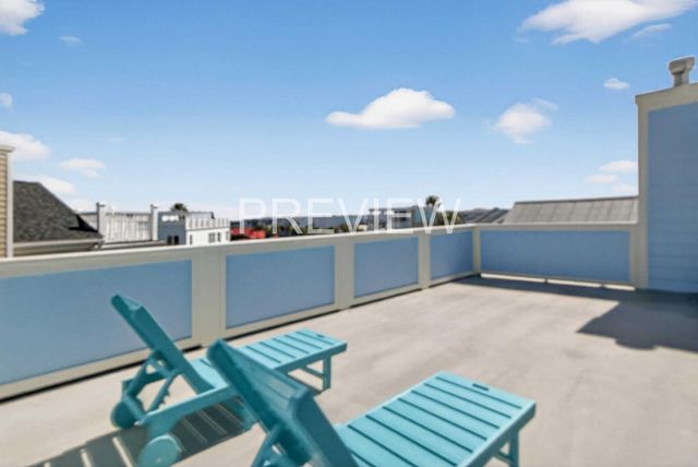 10 10th Avenue, Isle Of Palms, SC 29451