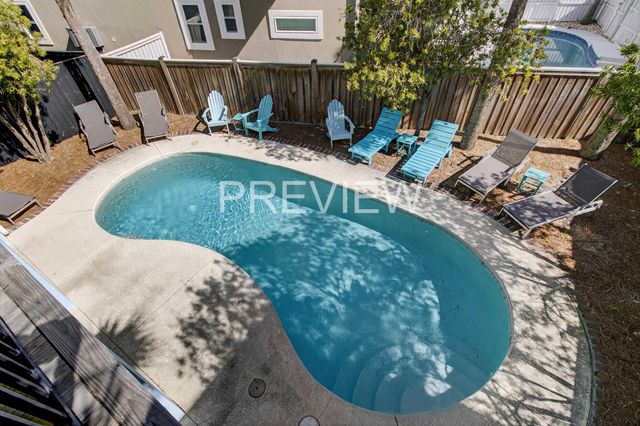 10 10th Avenue, Isle Of Palms, SC 29451