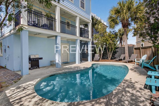 10 10th Avenue, Isle Of Palms, SC 29451
