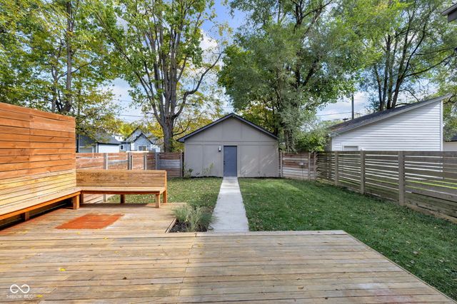 827 S Randolph Street, Indianapolis, IN 46203