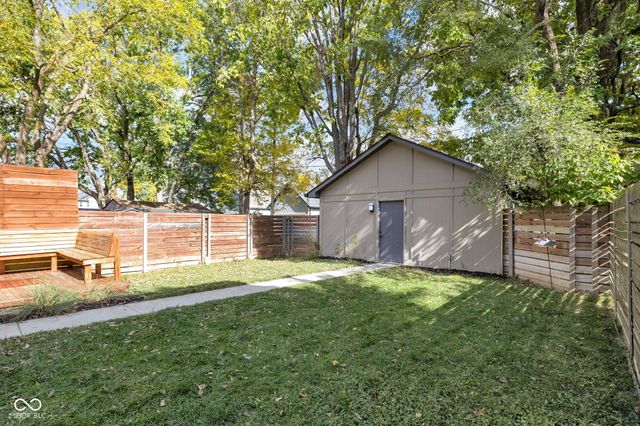 827 S Randolph Street, Indianapolis, IN 46203