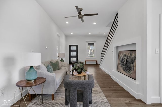 827 S Randolph Street, Indianapolis, IN 46203