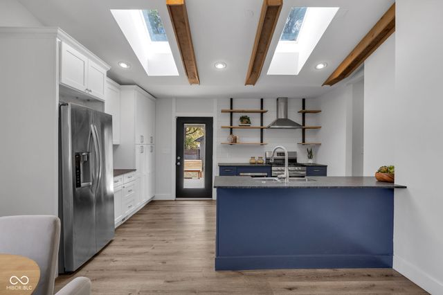 827 S Randolph Street, Indianapolis, IN 46203