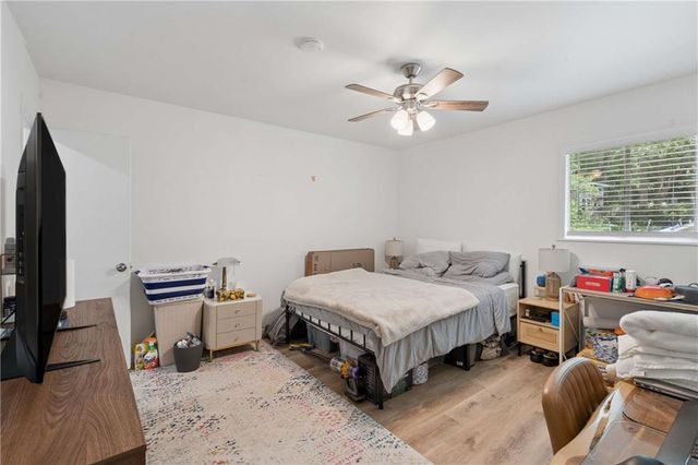 2530 Rolling View Drive SE, Smyrna, GA 30080