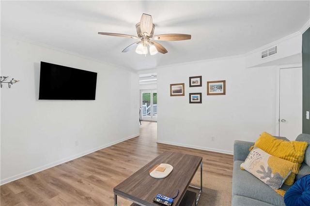2530 Rolling View Drive SE, Smyrna, GA 30080
