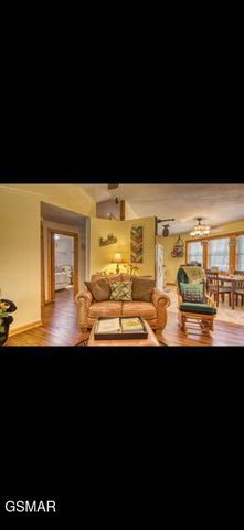 2765 Grassy Branch Loop, Sevierville, TN 37876