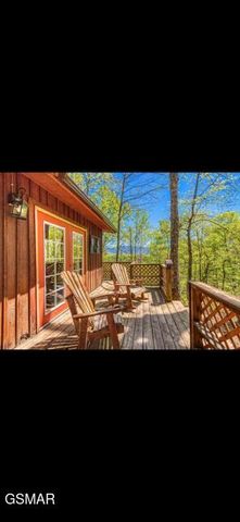 2765 Grassy Branch Loop, Sevierville, TN 37876