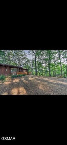2765 Grassy Branch Loop, Sevierville, TN 37876