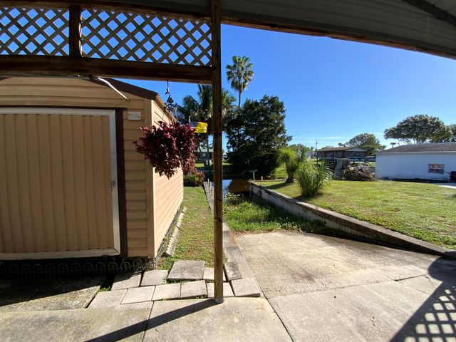 1095 Chobee Loop, Okeechobee, FL 34974