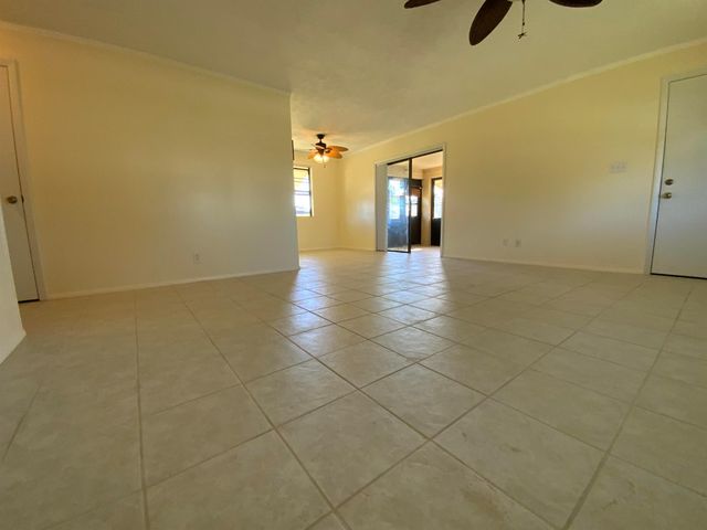 1095 Chobee Loop, Okeechobee, FL 34974