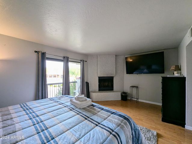 18239 N 40TH Street 168, Phoenix, AZ 85032