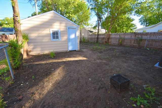 1629 E Bowman St Street, South Bend, IN 46613