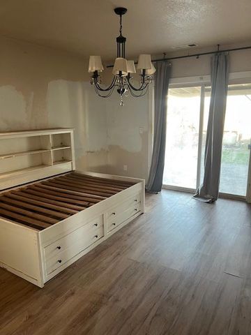 13112 Minnesota Ave, Oakdale, CA 95361