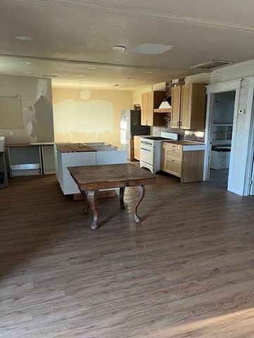 13112 Minnesota Ave, Oakdale, CA 95361