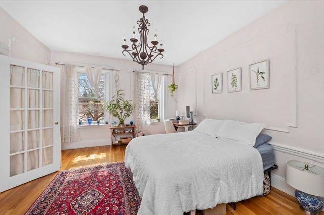 441-5 Washington St. 5, Brookline, MA 02446