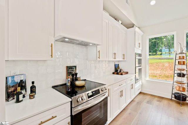 128 Cothran Road, Inman, SC 29349