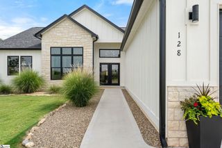 128 Cothran Road, Inman, SC 29349