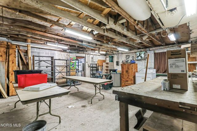 635 Glengary Road, Toledo, OH 43617