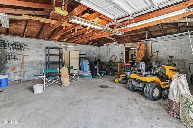 635 Glengary Road, Toledo, OH 43617