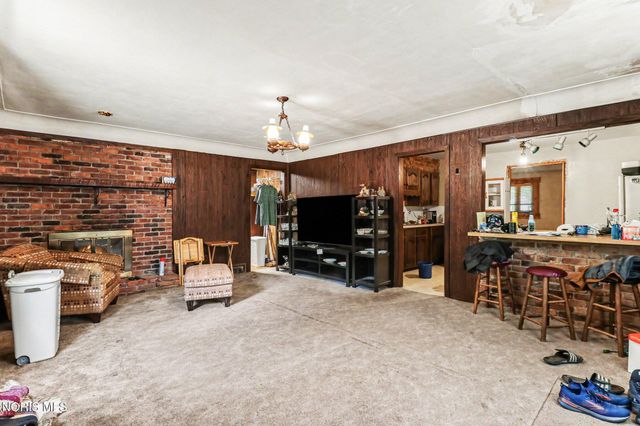 635 Glengary Road, Toledo, OH 43617