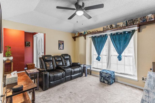 2626 Collard Road, Arlington, TX 76017