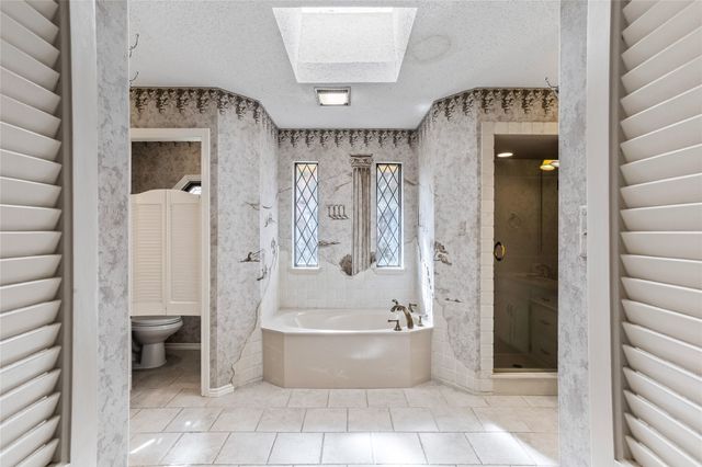 2626 Collard Road, Arlington, TX 76017