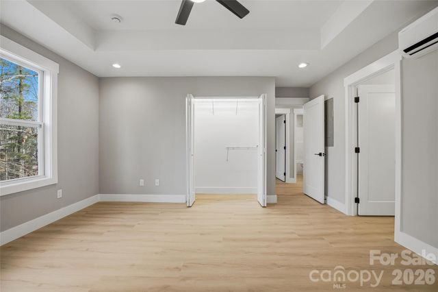 133 Moore Street, Hendersonville, NC 28739