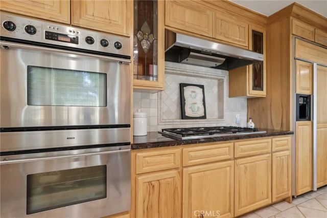 11129 White Oak, Granada Hills, CA 91344