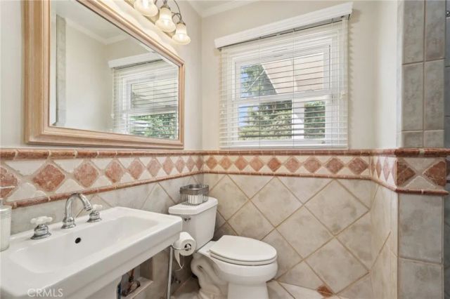 11129 White Oak, Granada Hills, CA 91344