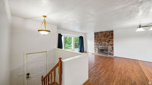 3338 W 5620 S, Taylorsville, UT 84129