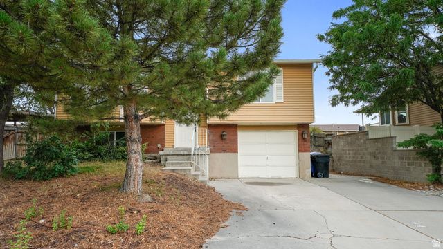 3338 W 5620 S, Taylorsville, UT 84129