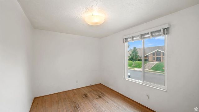 3338 W 5620 S, Taylorsville, UT 84129