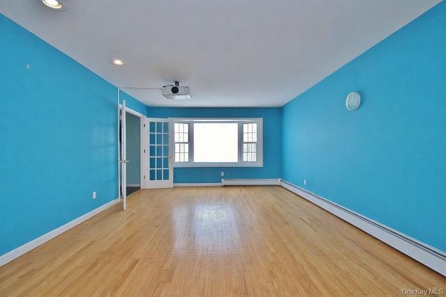 9 Crescent Lane, Putnam Valley, NY 10579