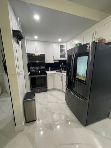 926 Michigan Ave 3, Miami Beach, FL 33139