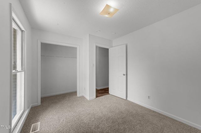 7905 Gaza Circle, Fayetteville, NC 28314