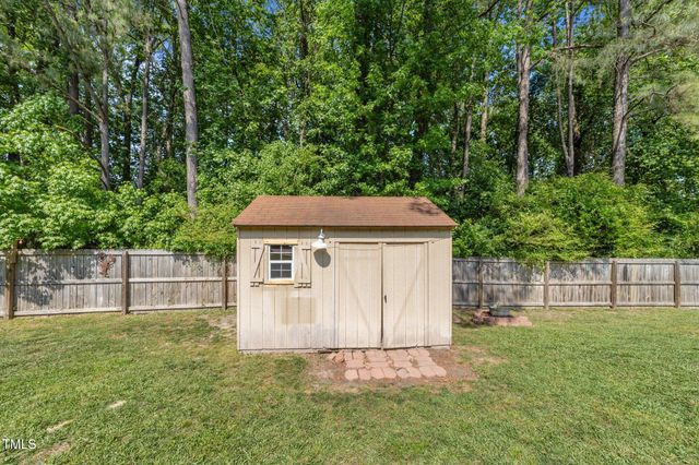 7905 Gaza Circle, Fayetteville, NC 28314
