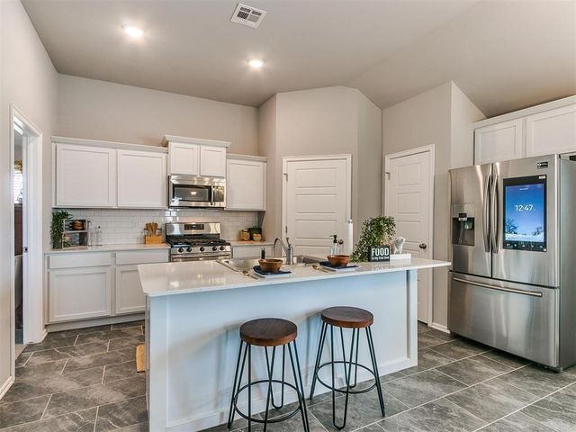 9201 SW 45th Terrace, Oklahoma City, OK 73179