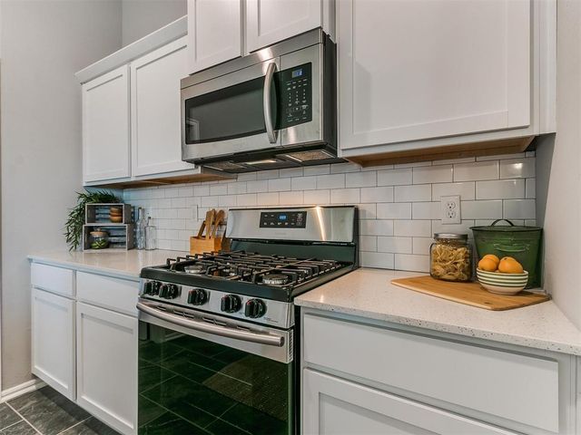 9201 SW 45th Terrace, Oklahoma City, OK 73179