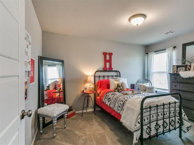 9201 SW 45th Terrace, Oklahoma City, OK 73179
