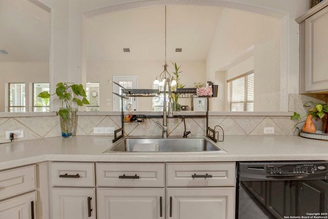 4102 Gage Crossing, San Antonio, TX 78253