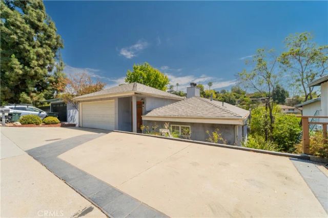 354 Tamarac Drive, Pasadena, CA 91105