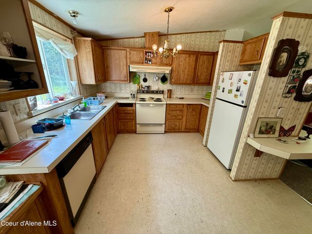 1068 Moon Gulch Rd, Kellogg, ID 83837