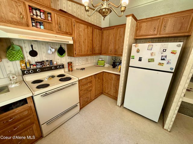 1068 Moon Gulch Rd, Kellogg, ID 83837